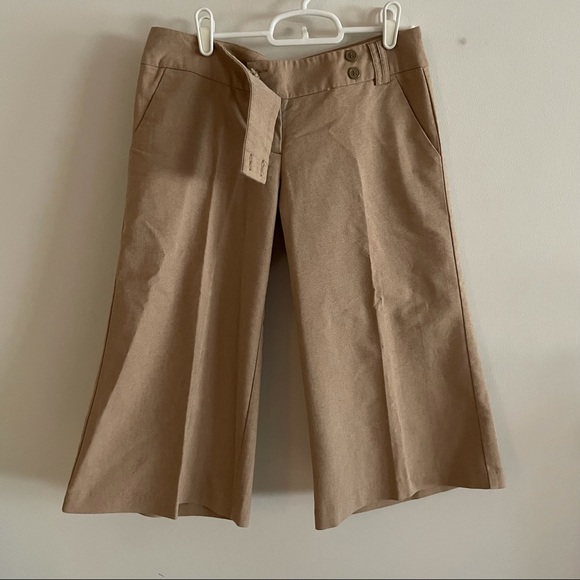 Guess jeans tan gaucho shorts - Picture 1 of 9
